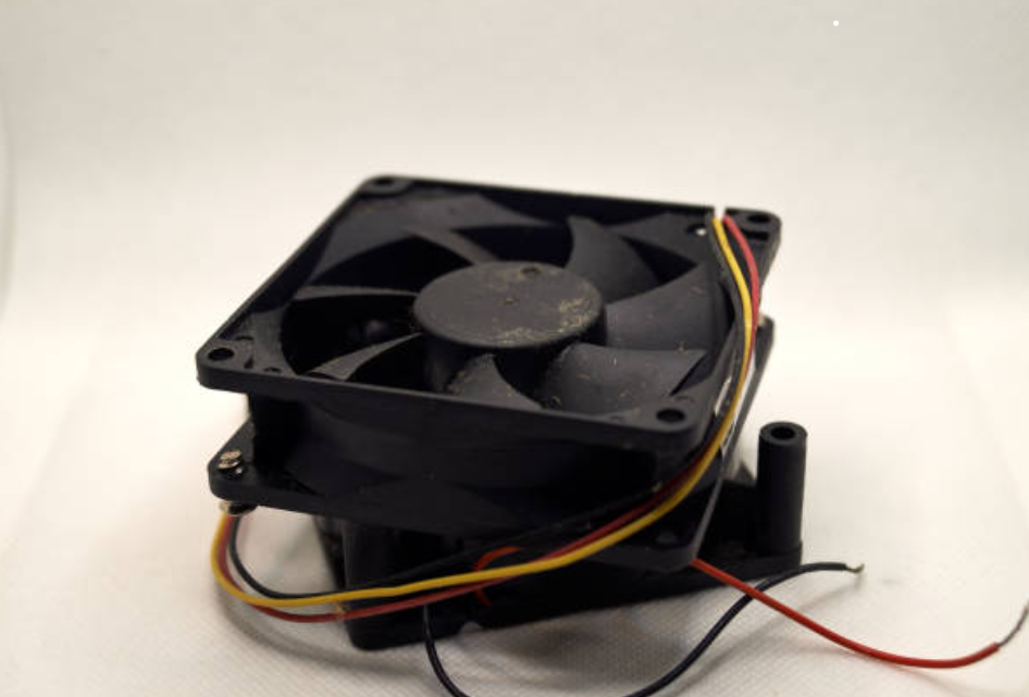 a3 8p fan shroud height